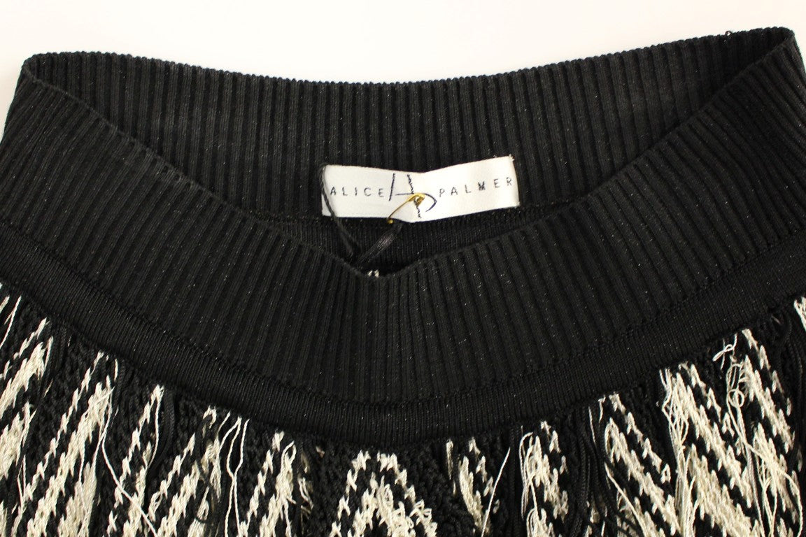 Chic Black & White Knitted Skirt