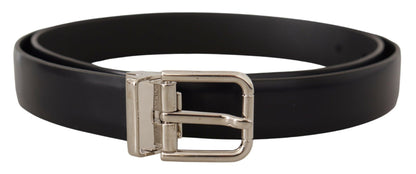 Elegant Leather Belt with Metal Buckle